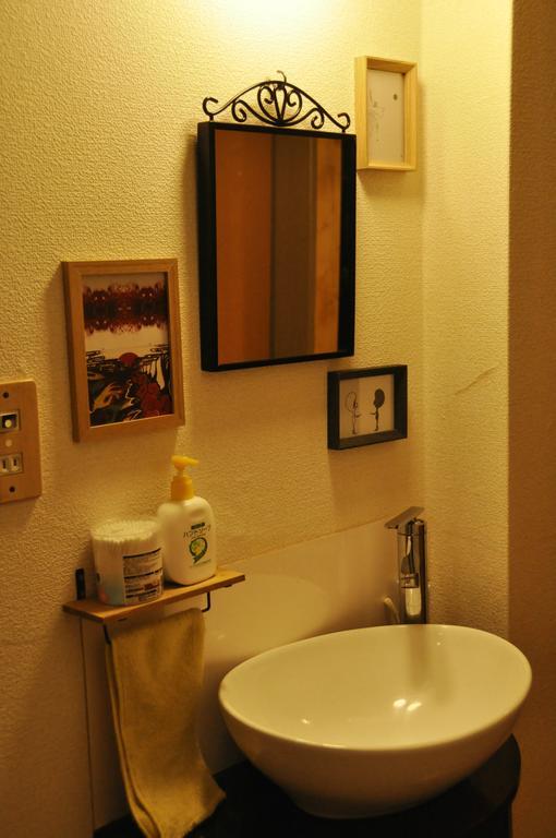 Santana Guest House Osaka Esterno foto